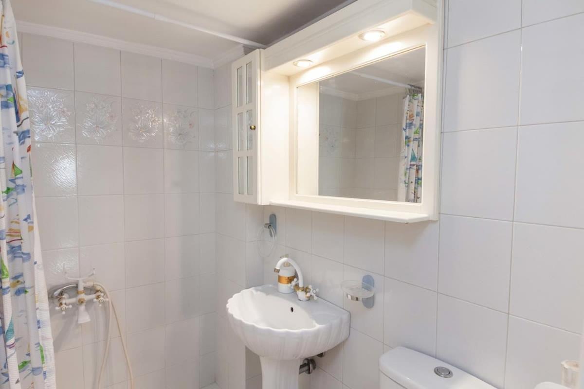 Classical Beauty 3Bd Apt In Peacefull Nea Filothei 雅典 外观 照片