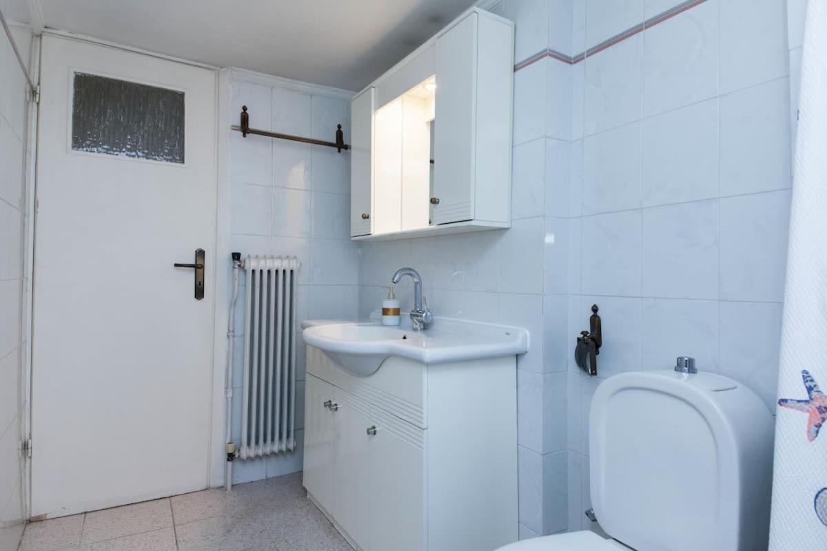 Classical Beauty 3Bd Apt In Peacefull Nea Filothei 雅典 外观 照片